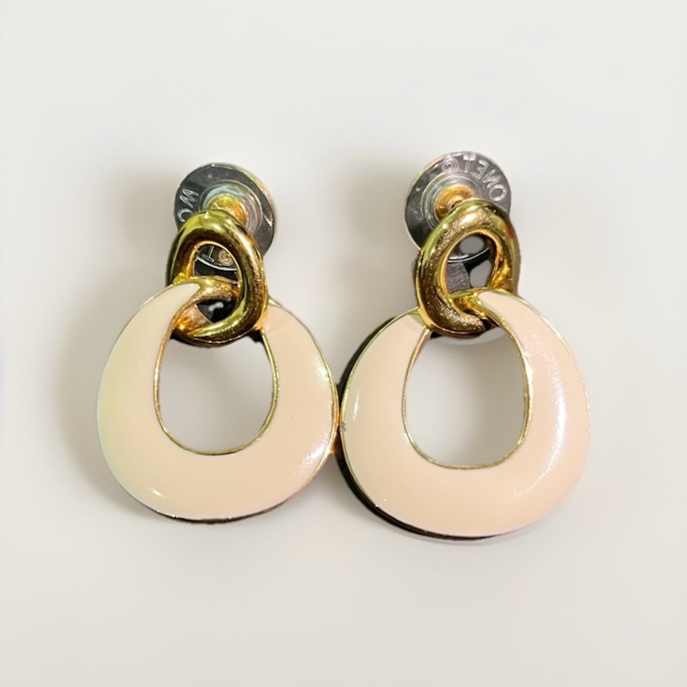 Vintage Monet Cream and Gold Earrings